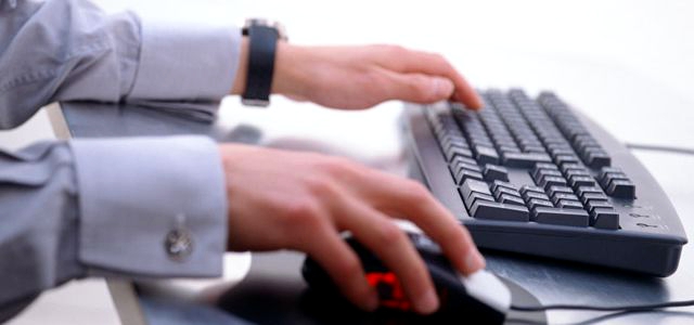 ケータイのゲームと占い系WEBサイト